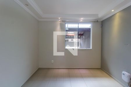 Sala de casa para alugar com 3 quartos, 124m² em Vila Suissa, Mogi das Cruzes