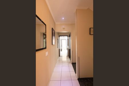 corredor de casa à venda com 3 quartos, 136m² em Penha de França, São Paulo