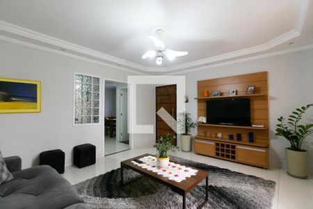 Sala de casa à venda com 3 quartos, 150m² em Parque Cruzeiro do Sul, São Paulo