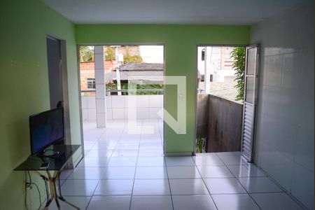 Sala de casa para alugar com 2 quartos, 120m² em Sao Cristovao, Salvador