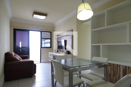 Sala de apartamento para alugar com 3 quartos, 96m² em Barra da Tijuca, Rio de Janeiro