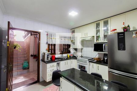 Casa à venda com 220m², 2 quartos e 2 vagas Casa à venda com 220m², 2 quartos e 2 vagasCozinha