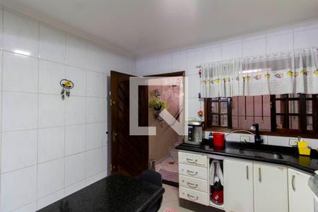 Casa à venda com 220m², 2 quartos e 2 vagas Casa à venda com 220m², 2 quartos e 2 vagasCozinha