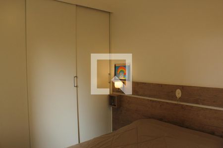 Suíte de apartamento à venda com 3 quartos, 75m² em Jardim Consórcio, São Paulo