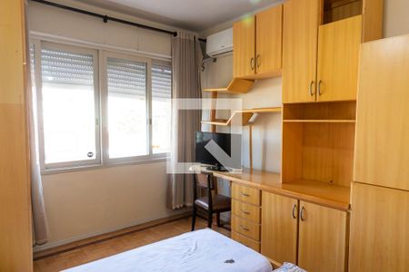 Quarto 2 de apartamento para alugar com 4 quartos, 110m² em Rio Branco, Porto Alegre