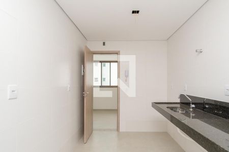 Apartamento à venda com 3 quartos, 68m² em Itapoã, Belo Horizonte