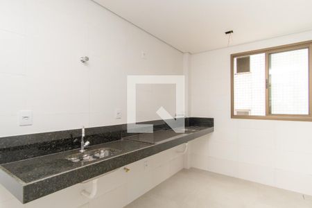 Apartamento à venda com 3 quartos, 68m² em Itapoã, Belo Horizonte