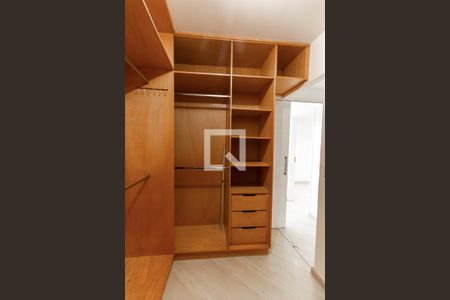 Closet de apartamento à venda com 3 quartos, 65m² em Jardim Esmeralda, São Paulo