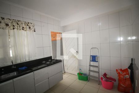 Cozinha de casa à venda com 2 quartos, 122m² em São José, Canoas