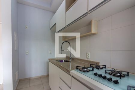 Cozinha de apartamento à venda com 2 quartos, 122m² em Continental, Osasco