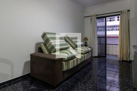 Detalhe da sala de apartamento para alugar com 3 quartos, 105m² em Vila Tupi, Praia Grande