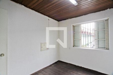 Quarto de casa para alugar com 1 quarto, 60m² em Parque Sao Luis, São Paulo