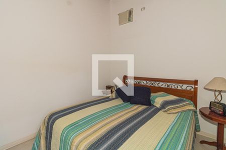 Casa à venda com 470m², 3 quartos e 6 vagas Casa à venda com 470m², 3 quartos e 6 vagasSuíte 1