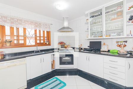 Casa à venda com 470m², 3 quartos e 6 vagas Casa à venda com 470m², 3 quartos e 6 vagasCozinha