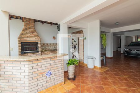 Casa à venda com 470m², 3 quartos e 6 vagas Casa à venda com 470m², 3 quartos e 6 vagasChurrasqueira