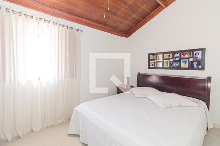 Casa à venda com 470m², 3 quartos e 6 vagas Casa à venda com 470m², 3 quartos e 6 vagasSuíte 3