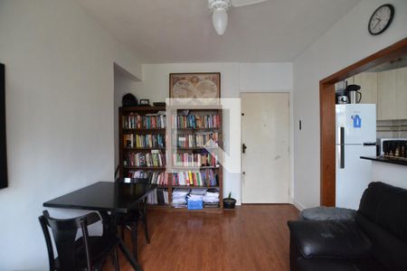 Sala de apartamento à venda com 2 quartos, 54m² em Cristal, Porto Alegre
