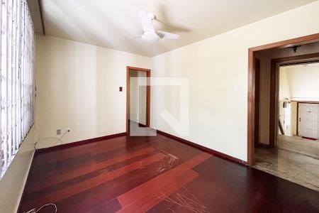 Sala de apartamento à venda com 3 quartos, 81m² em Cristal, Porto Alegre