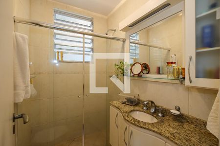 Banheiro Corredor de apartamento à venda com 3 quartos, 46m² em Grajau, Rio de Janeiro