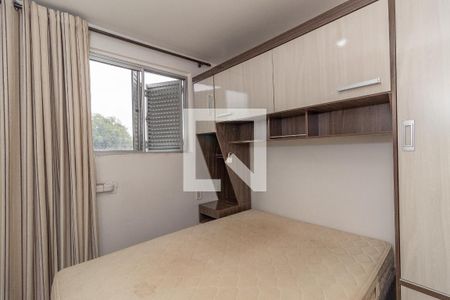 Quarto 1 de apartamento para alugar com 2 quartos, 40m² em Rubem Berta, Porto Alegre