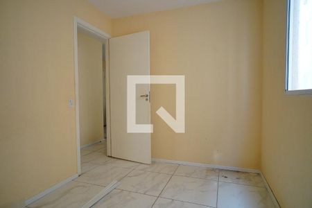 Quarto 1 de apartamento para alugar com 2 quartos, 38m² em Sarandi, Porto Alegre