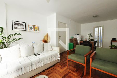 Sala de Estar de apartamento à venda com 3 quartos, 116m² em Cerqueira César, São Paulo