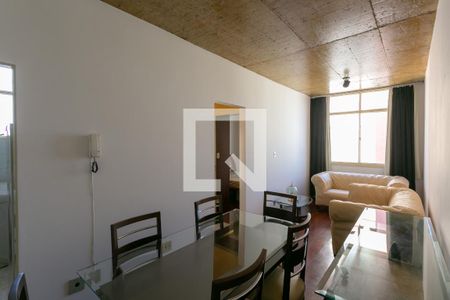 Sala de apartamento à venda com 1 quarto, 70m² em Colégio Batista, Belo Horizonte