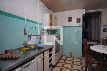 Sala e Cozinha de casa à venda com 2 quartos, 450m² em Petrópolis, Porto Alegre