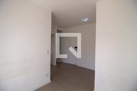 Sala de apartamento à venda com 2 quartos, 43m² em Cidade dos Bandeirantes, São Paulo