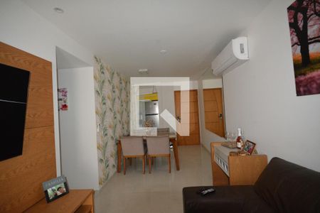 Sala de apartamento à venda com 3 quartos, 68m² em Vicente de Carvalho, Rio de Janeiro