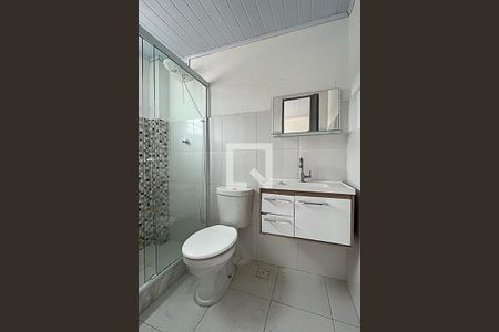 Banheiro  de kitnet/studio para alugar com 1 quarto, 35m² em Vargem Grande, Rio de Janeiro