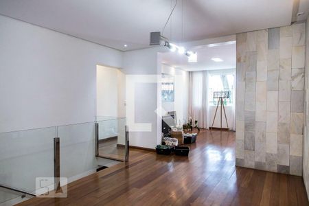 Casa à venda com 3 quartos, 350m² em Alto Caiçaras, Belo Horizonte