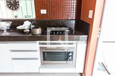 Casa à venda com 3 quartos, 350m² em Alto Caiçaras, Belo Horizonte