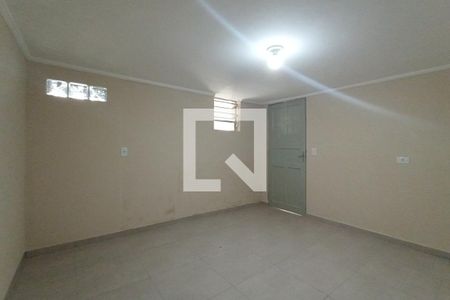 Quarto de casa para alugar com 1 quarto, 45m² em Vila Dalila, São Paulo