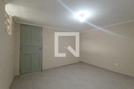 Quarto de casa para alugar com 1 quarto, 45m² em Vila Dalila, São Paulo