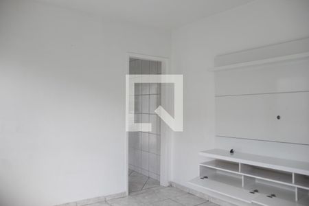 Sala de casa para alugar com 2 quartos, 100m² em Vila Figueira, Suzano