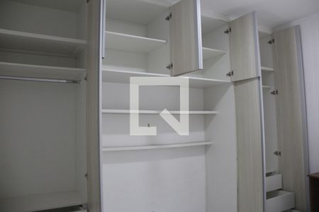 Quarto 1 de casa para alugar com 2 quartos, 100m² em Vila Figueira, Suzano