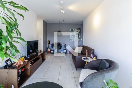 Sala de apartamento para alugar com 1 quarto, 60m² em São Geraldo, Porto Alegre