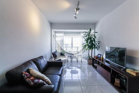 Sala de apartamento para alugar com 1 quarto, 60m² em São Geraldo, Porto Alegre