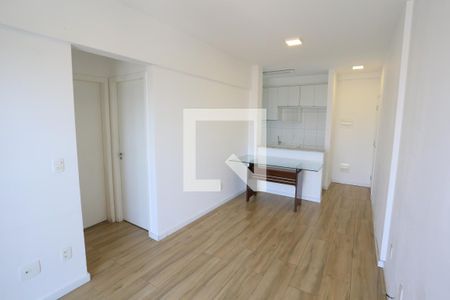 Sala de apartamento para alugar com 2 quartos, 47m² em Vila Paranaguá, São Paulo