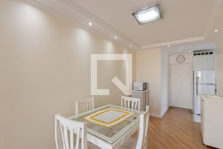 Sala de apartamento para alugar com 2 quartos, 58m² em Vila Nair, São Paulo