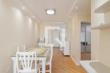 Sala de apartamento para alugar com 2 quartos, 58m² em Vila Nair, São Paulo