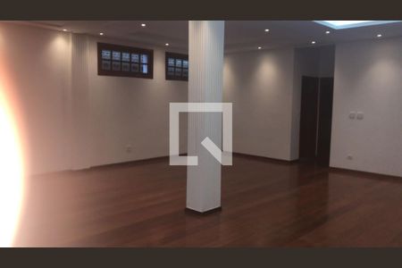 Casa à venda com 3 quartos, 500m² em Cerâmica, São Caetano do Sul