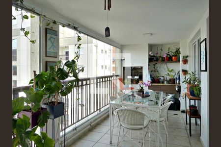 Apartamento à venda com 3 quartos, 131m² em Parque do Morumbi, São Paulo