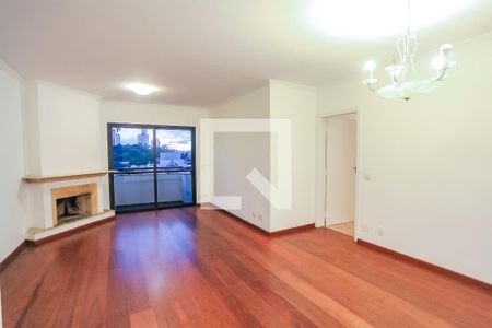 Apartamento para alugar com 122m², 3 quartos e 2 vagasSala