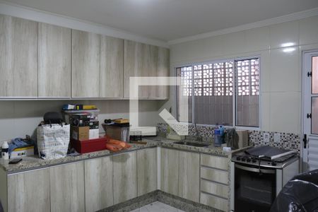 Cozinha  de casa à venda com 3 quartos, 110m² em Vila Tolstoi, São Paulo