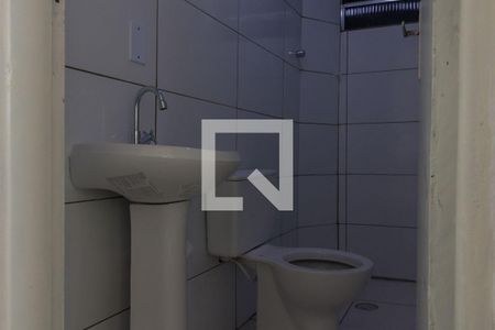 Banheiro de apartamento para alugar com 1 quarto, 33m² em Vila Pereira Barreto, São Paulo