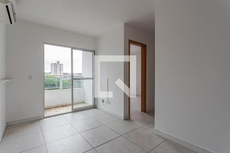 Sala de apartamento à venda com 2 quartos, 48m² em Morro Santana, Porto Alegre