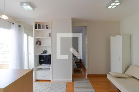 Salas de apartamento para alugar com 1 quarto, 45m² em Cambuí, Campinas