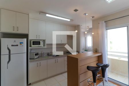 Salas de apartamento para alugar com 1 quarto, 45m² em Cambuí, Campinas